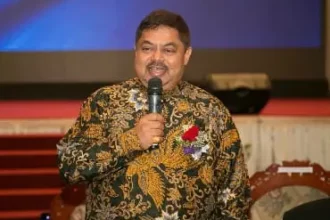 Vijay Eswaran Inspires Students At QIUP Business Symposium