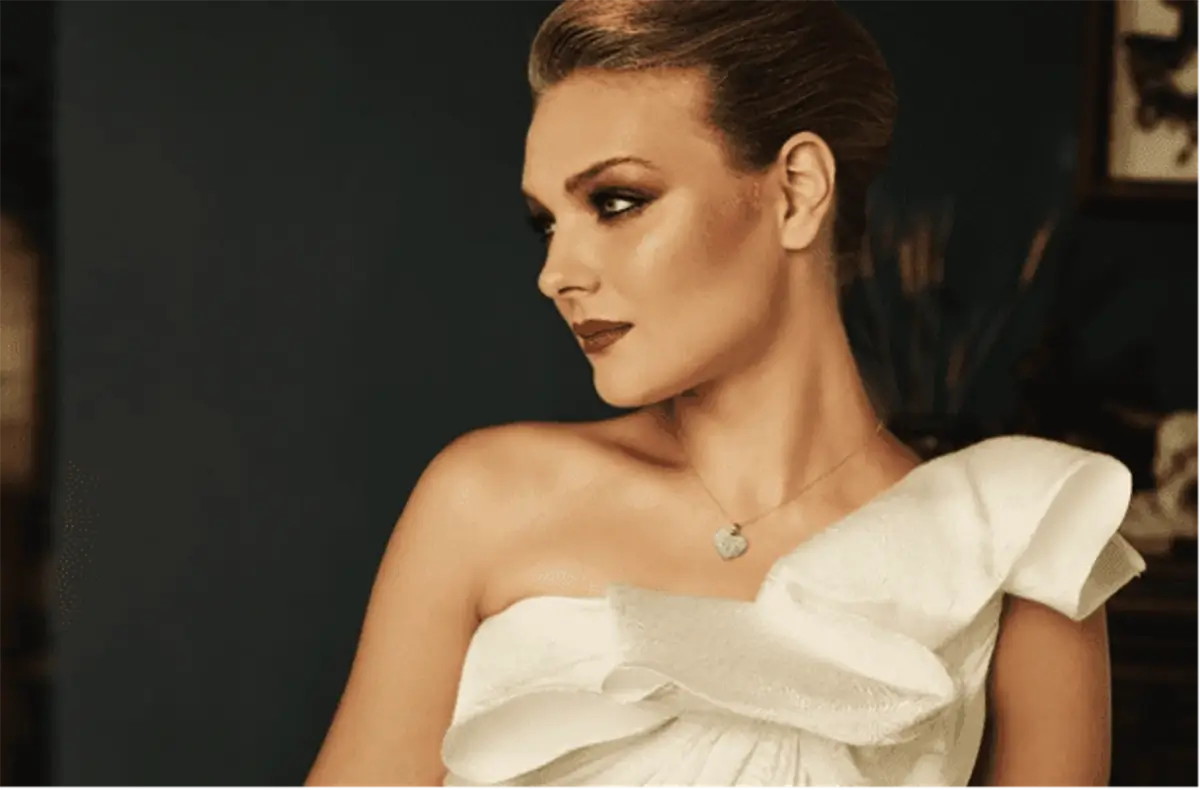 Bernhard H. Mayer Classic Pieces For Valentine’s Day 5 QNET