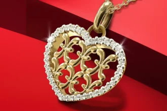 Bernhard H. Mayer Insignia Heart Pendant with diamond carat of 0.18ct